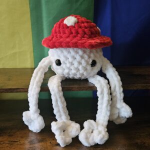 Amigurumi leggy mushroom